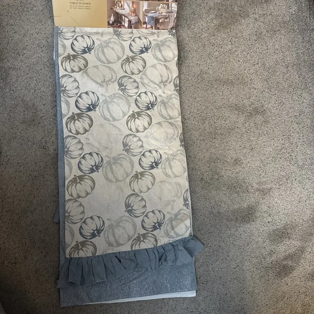Thanksgiving Nicole Miller Beaded Pumpkin Gourd Table Runner Blue Green 16x72